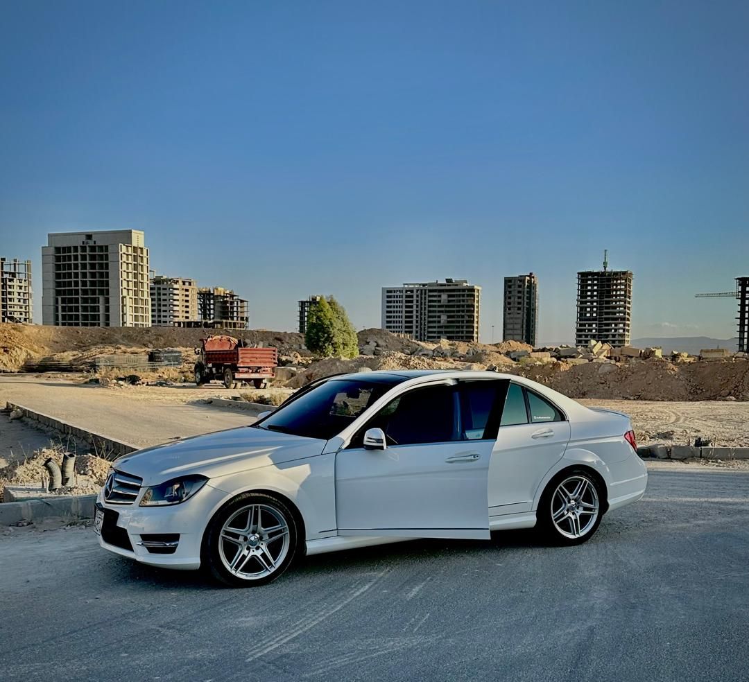 مرسيدس C200 2013 - صورة 2