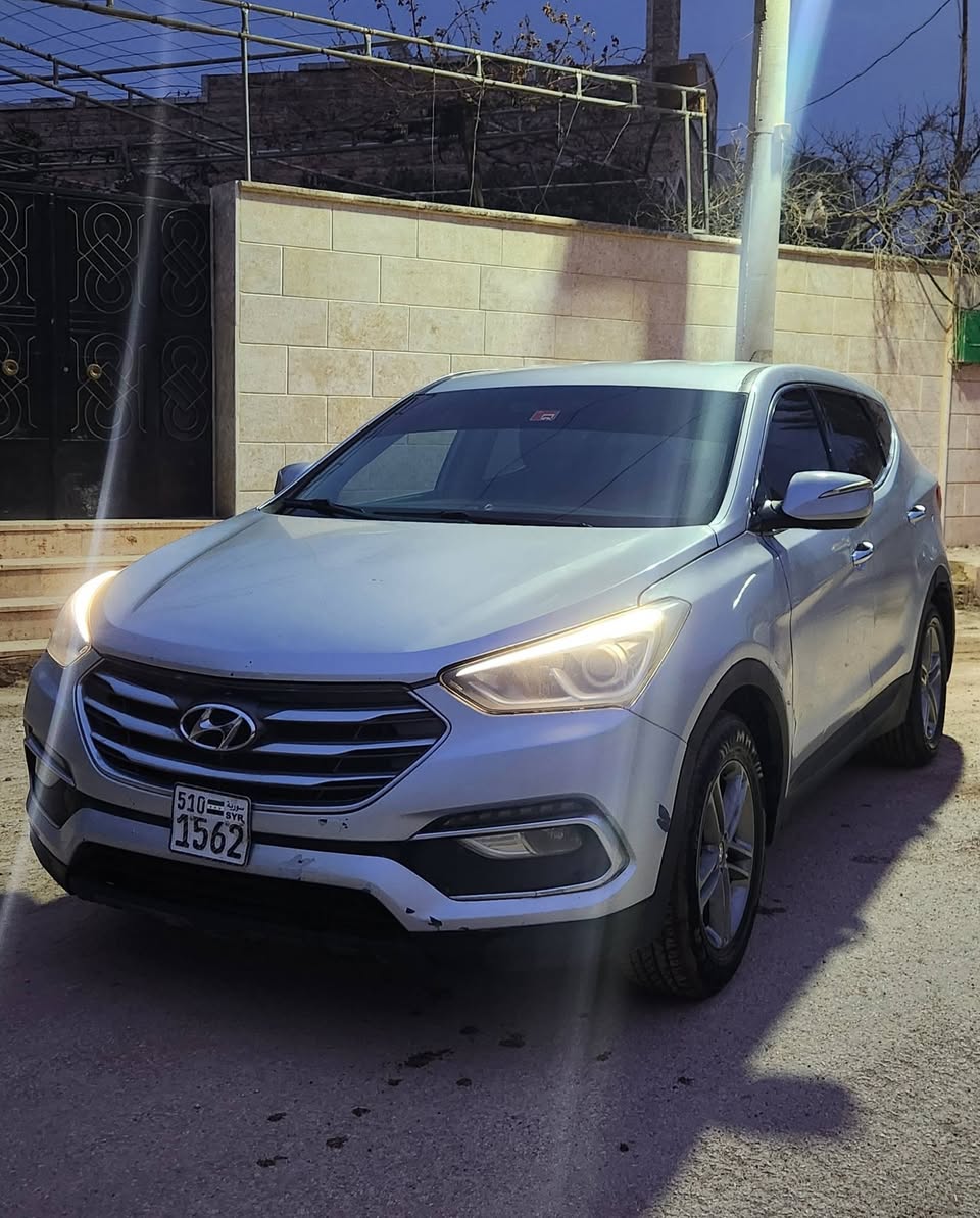 هيونداي سانتافية DM 2018 - صورة 3