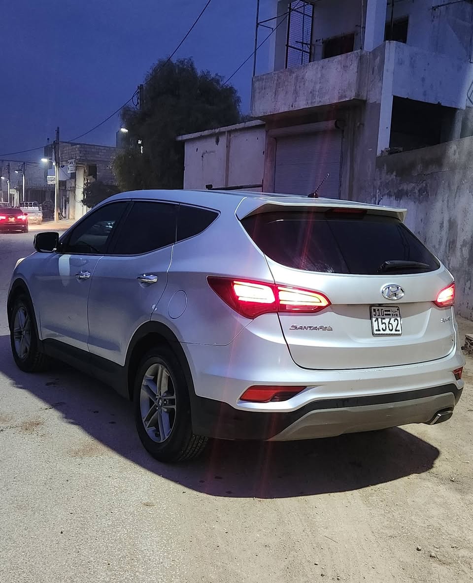 هيونداي سانتافية DM 2018 - صورة 5