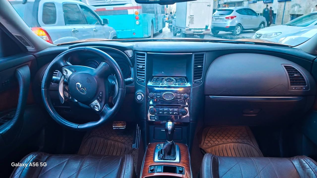 انفنتي FX35 2011 - صورة 4