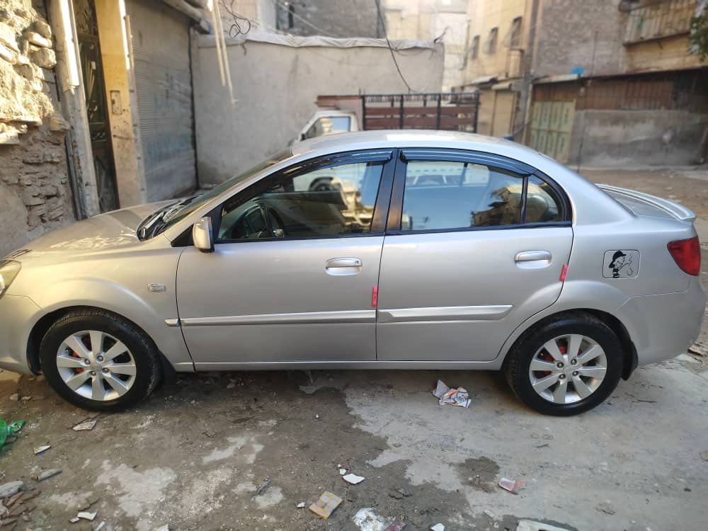 كيا ريو 2010 - صورة 4