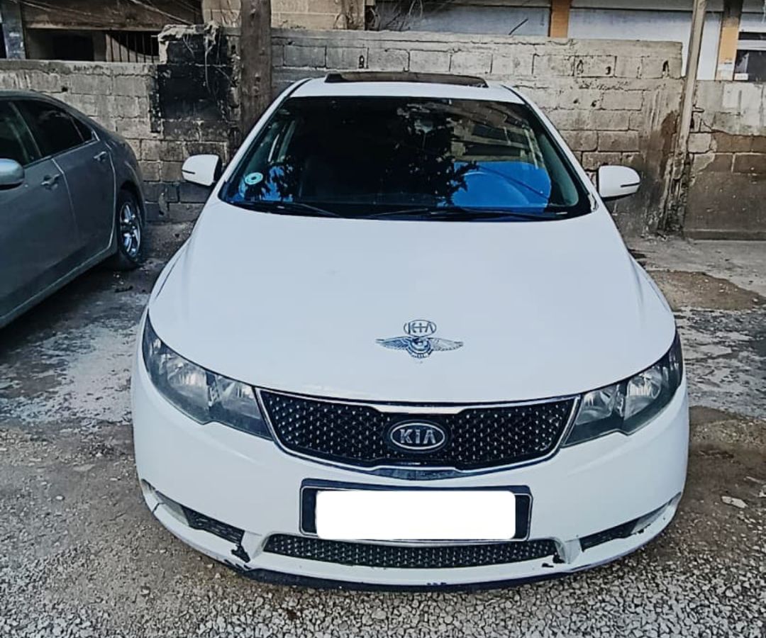 كيا فورتي 2009