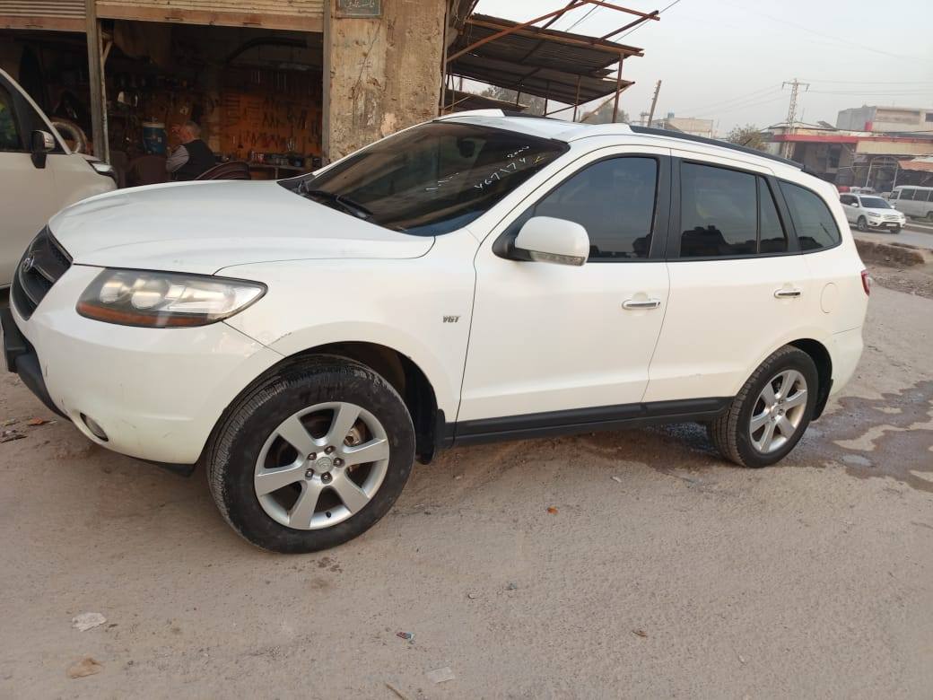 هيونداي سانتافيه 2009 - صورة 4