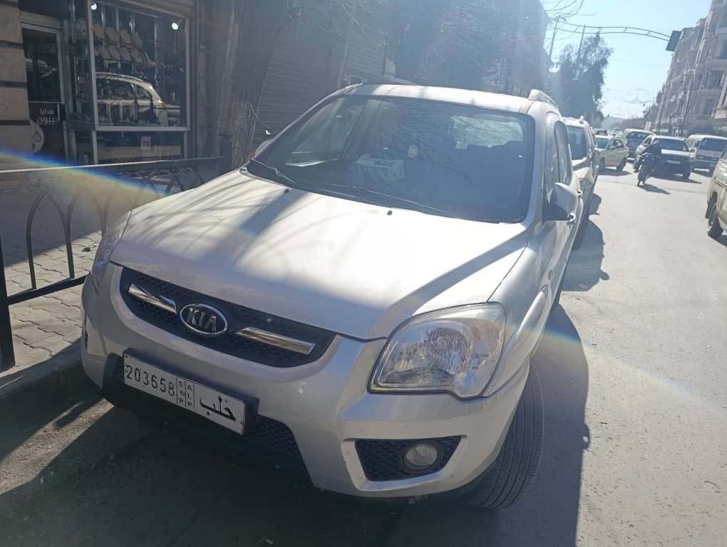 كيا سبورتاج دمعة 2010 - صورة 2