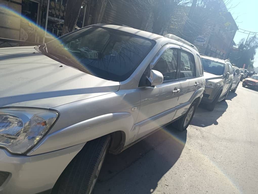 كيا سبورتاج دمعة 2010 - صورة 4