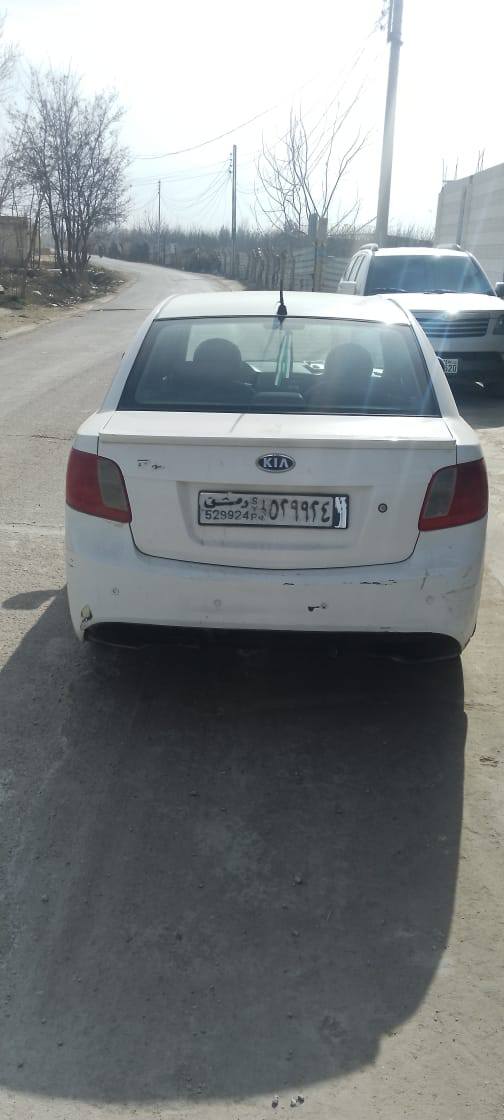 كيا ريو 2011 - صورة 4