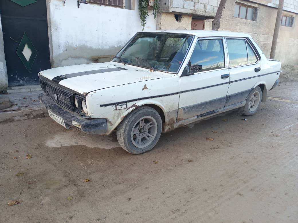 رينو ميغان 2005 - صورة 1