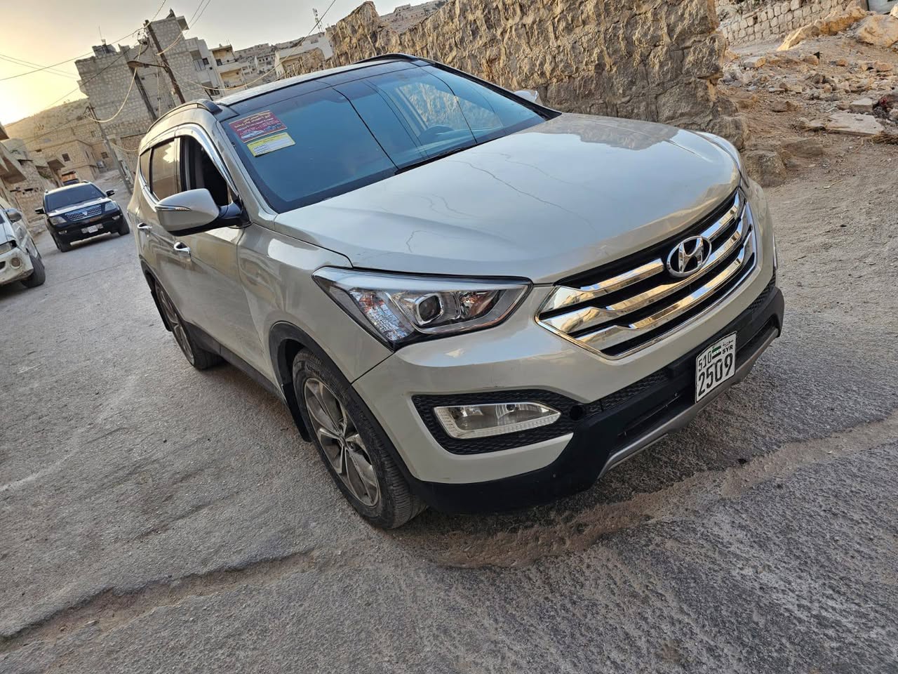 هيونداي سانتافي 2014 - صورة 4