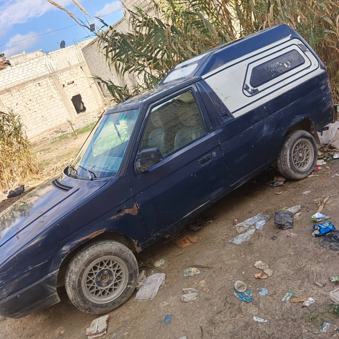 سكودا فورمان 1995 - صورة 2