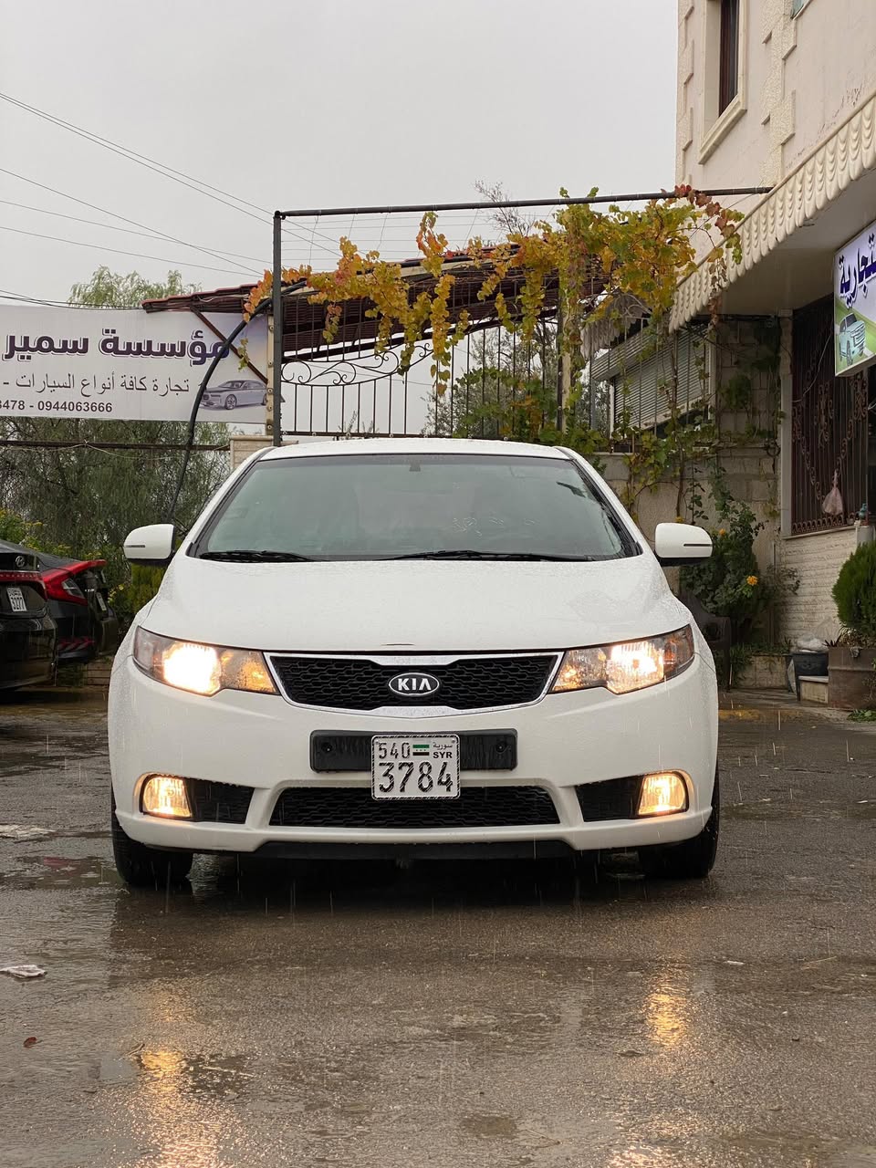 كيا فورتي 2012 - صورة 1