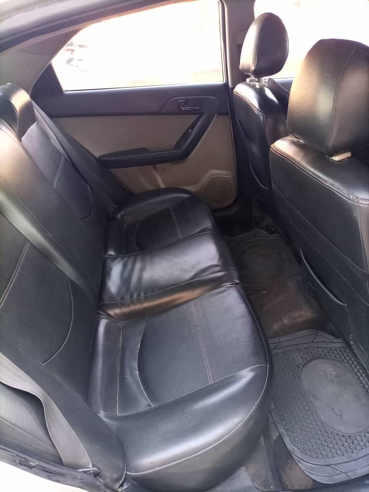 كيا فورتي 2009 - صورة 4