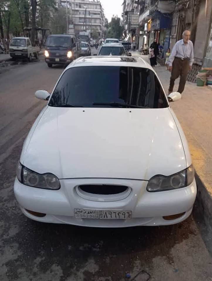Hyundai Sonata 2000 - صورة 2