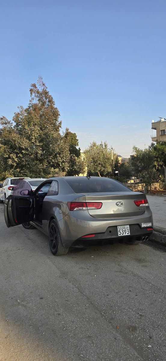 كيا فورتي كوبي 2011 - صورة 1