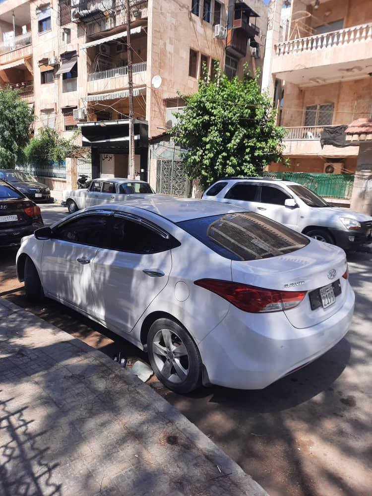 هيونداي افانتي 2013 - صورة 2