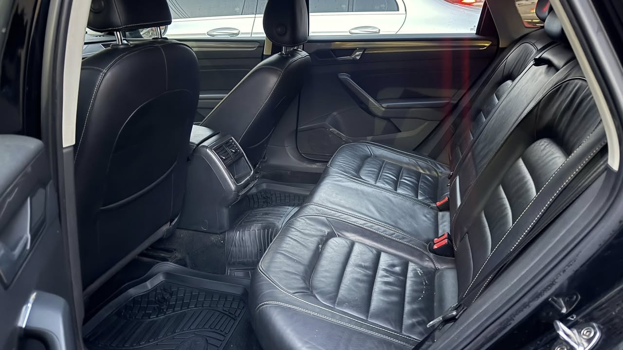 فولكس باسات 2017 - صورة 4