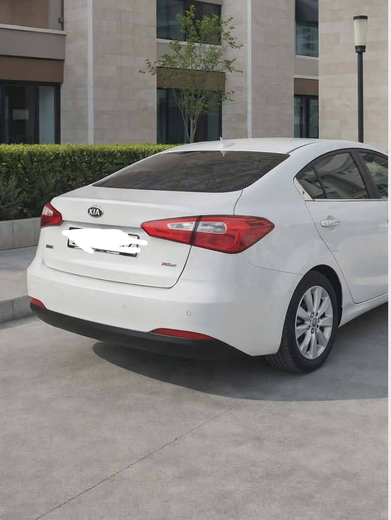 كيا فورتي (K3) 2013 - صورة 2