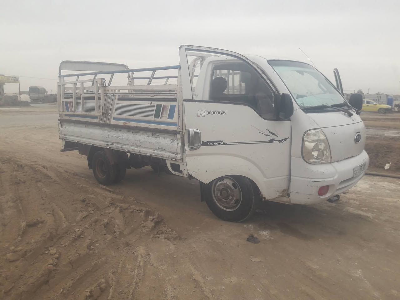 كيا 4000 2006 - صورة 4