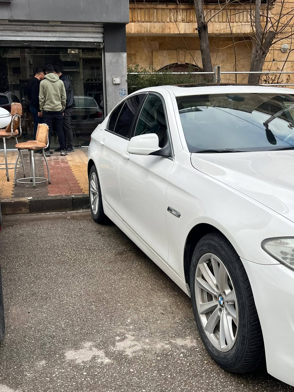 BMW 520 2010 - صورة 4