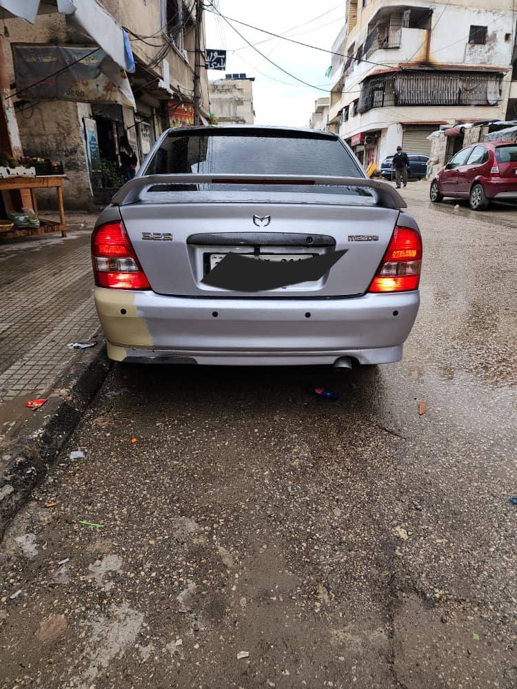ماذدا 323 2003 - صورة 2