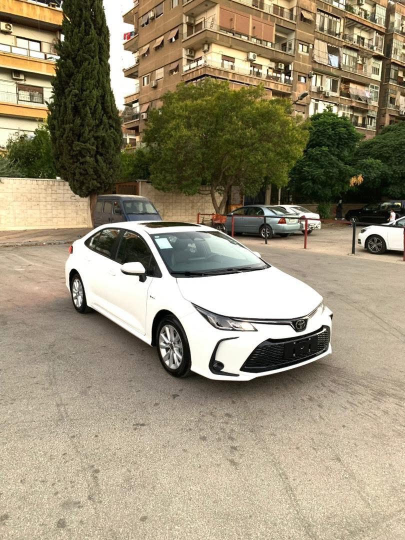 تويوتا كورولا 2025 - صورة 3