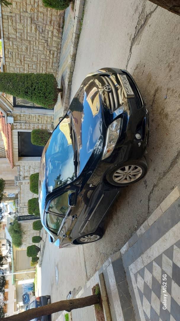 تويوتا كورولا قصة الكامري 2010 - صورة 5