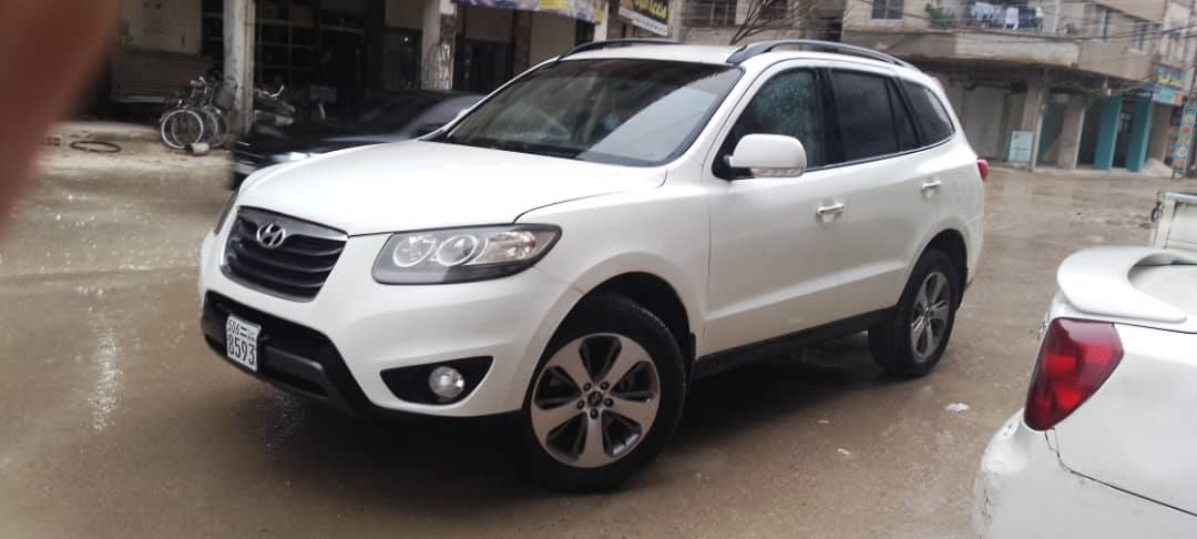 هيونداي سنتافيه 2012 - صورة 4