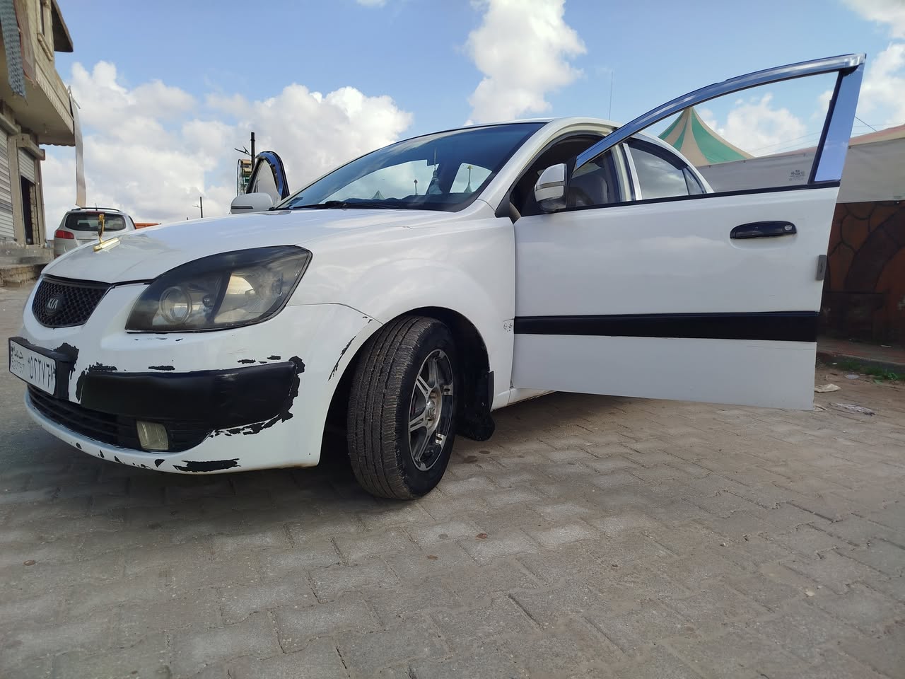 كيا ريو 2009 - صورة 2