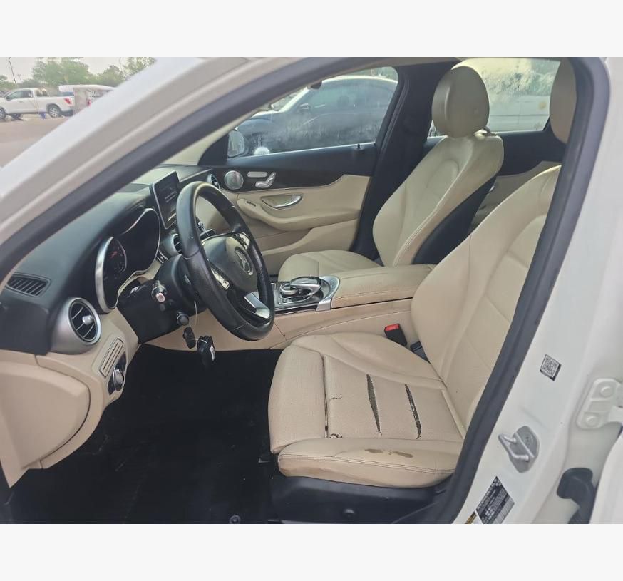 مرسيدس C300 2016 - صورة 4