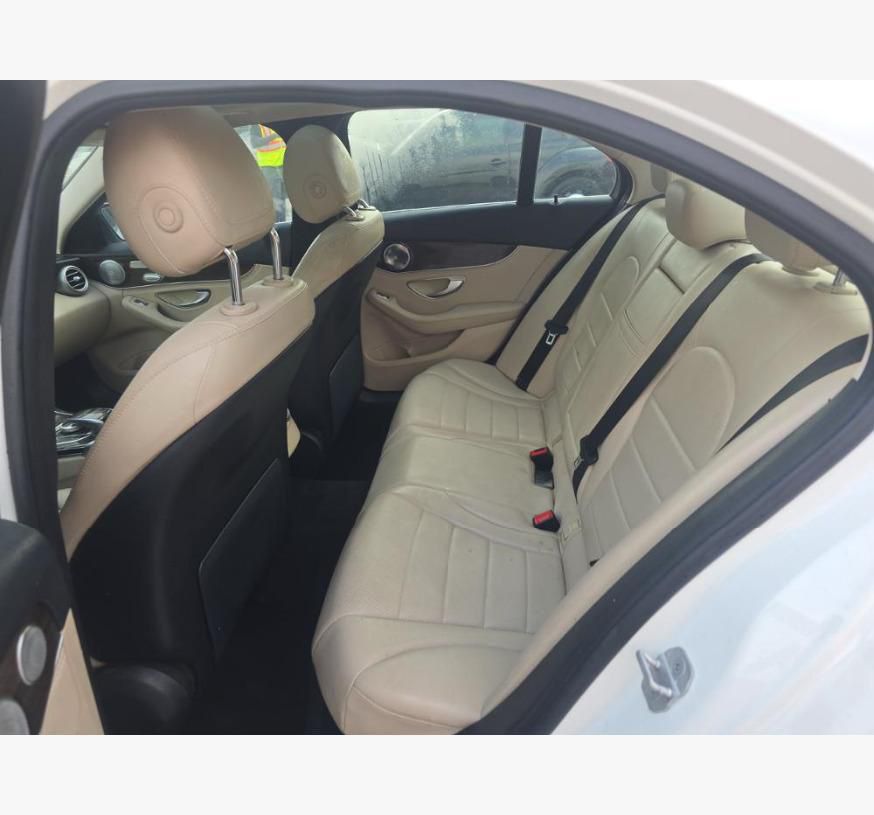 مرسيدس C300 2016 - صورة 5