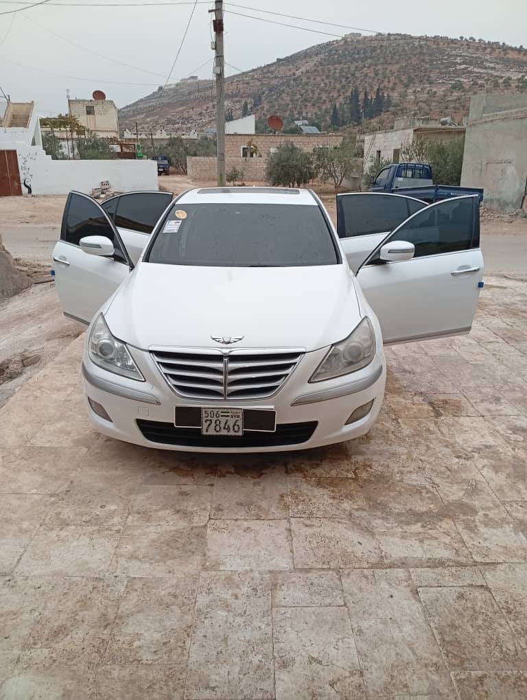 جينيسس جينيسس 2011 - صورة 3