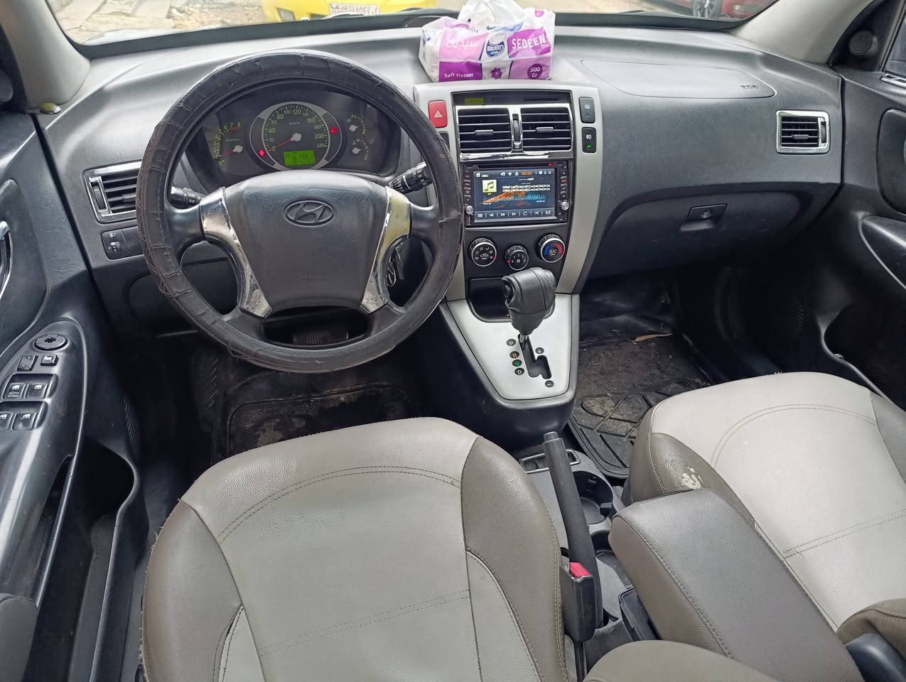 HYUNDAI TUCSON 2008 - صورة 5