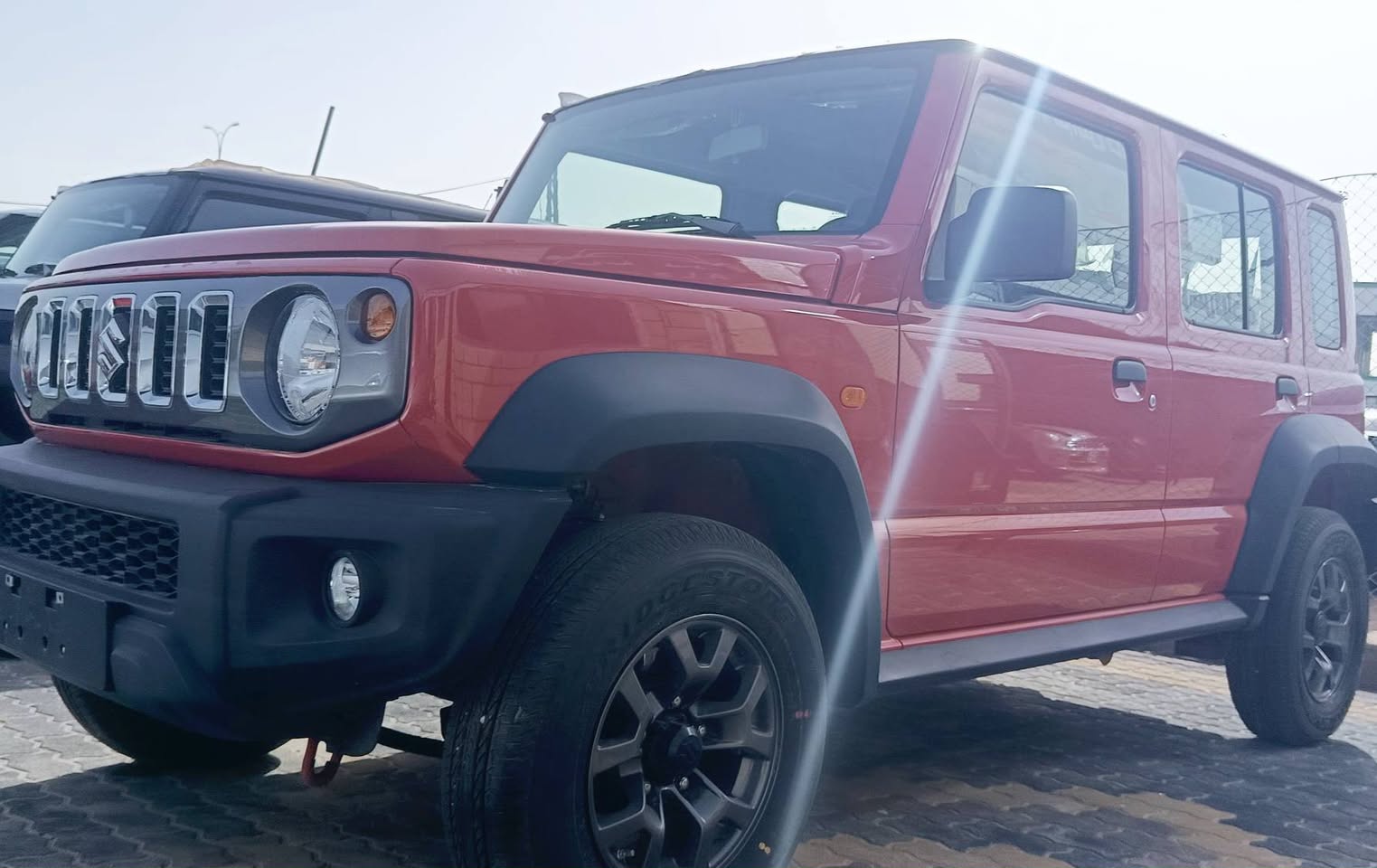 سوزوكي جيمني 2024 - صورة 1