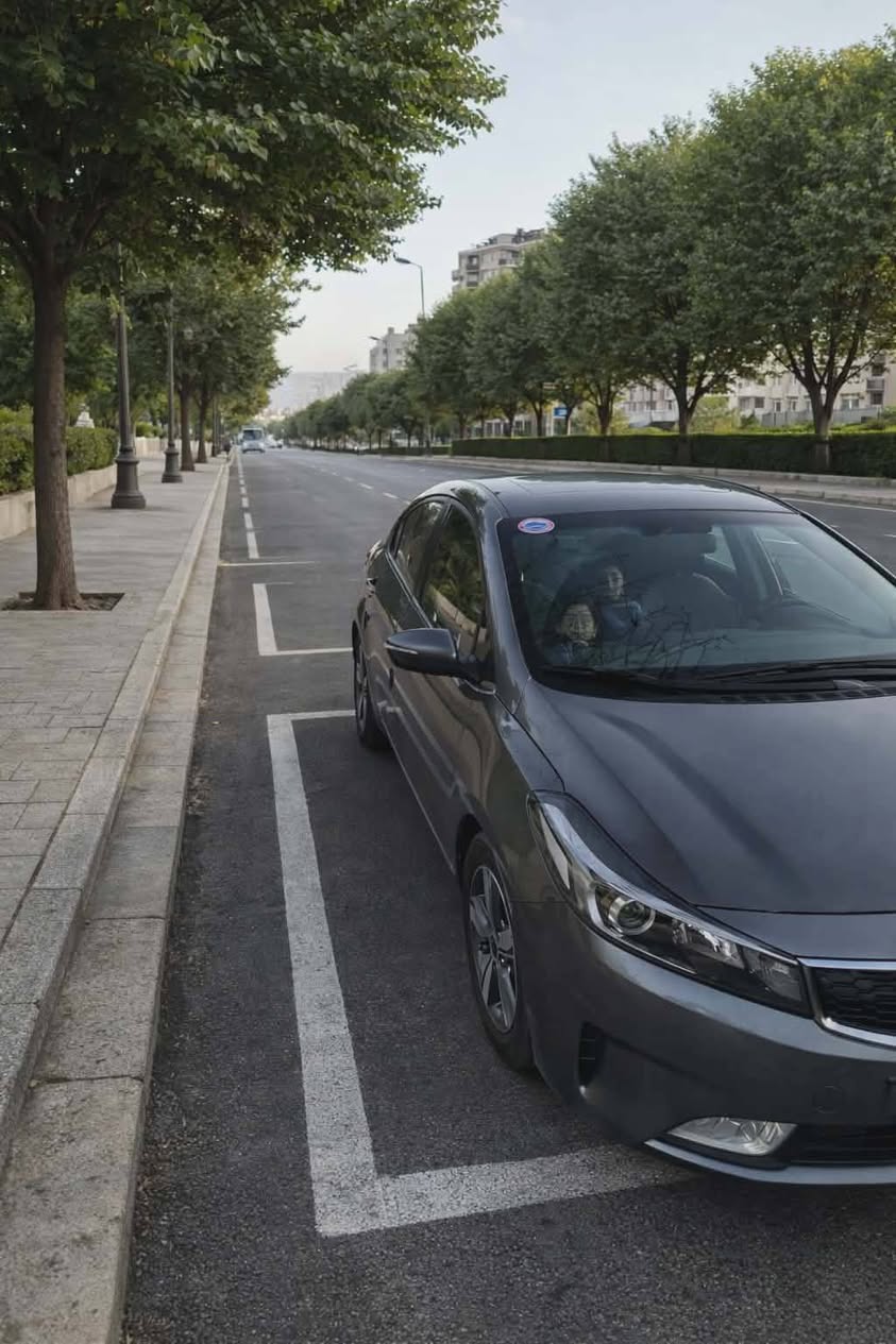 كيا فورتي (K3) 2016 - صورة 3