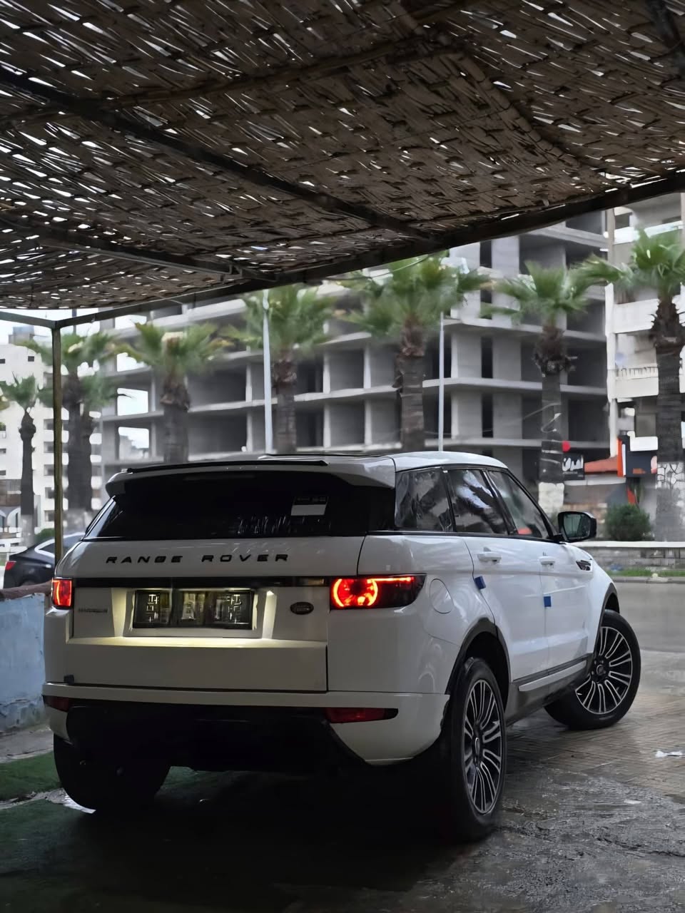 رنج روفر ايفوك 2013 - صورة 2