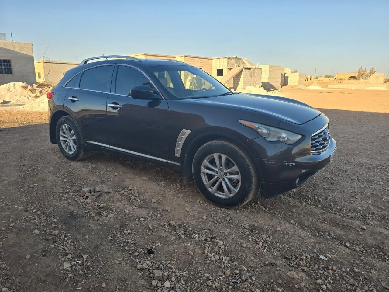 انفنتي FX35 2010 - صورة 4