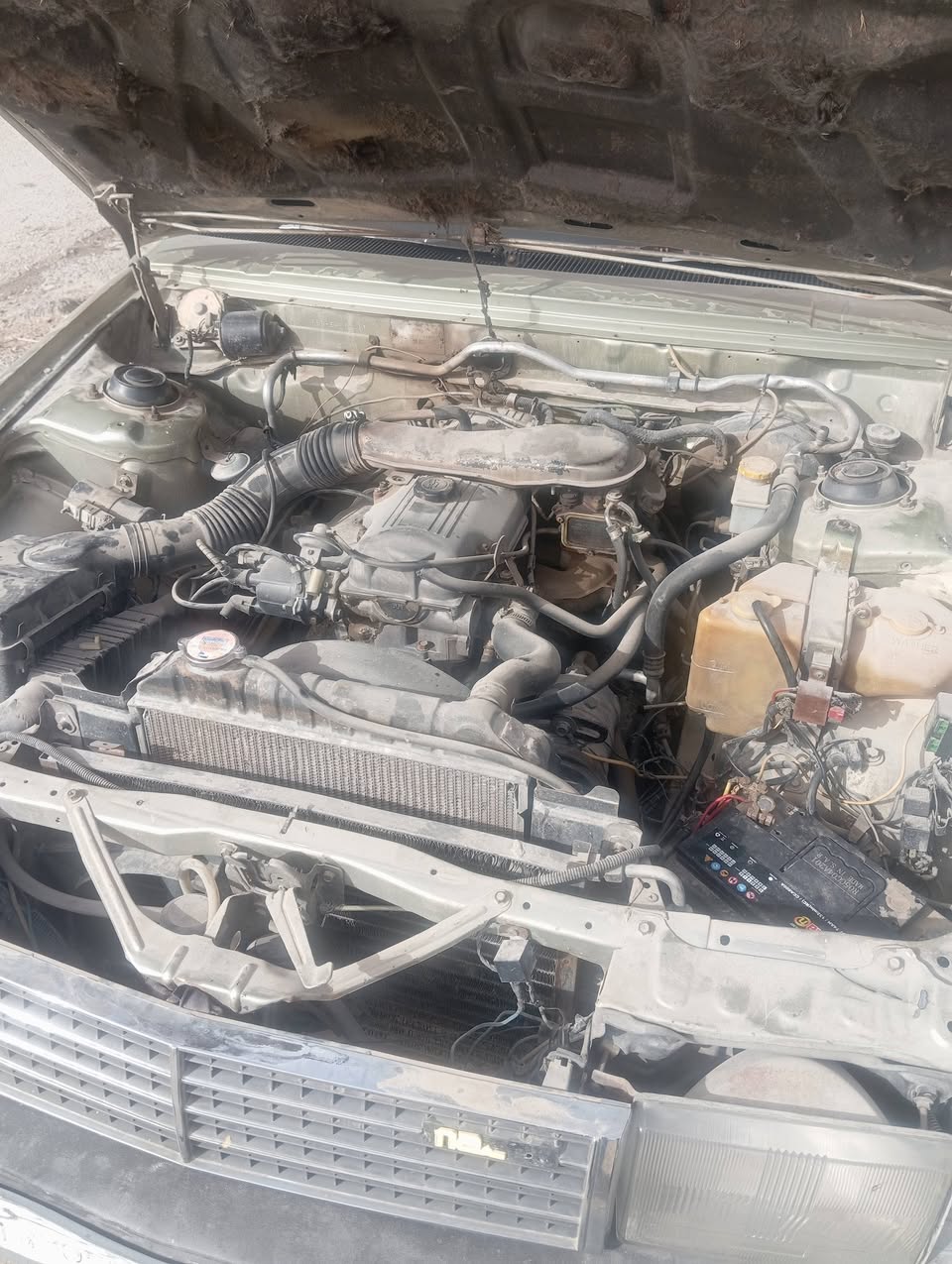 مازدا ٩٢٩ 1983 - صورة 5