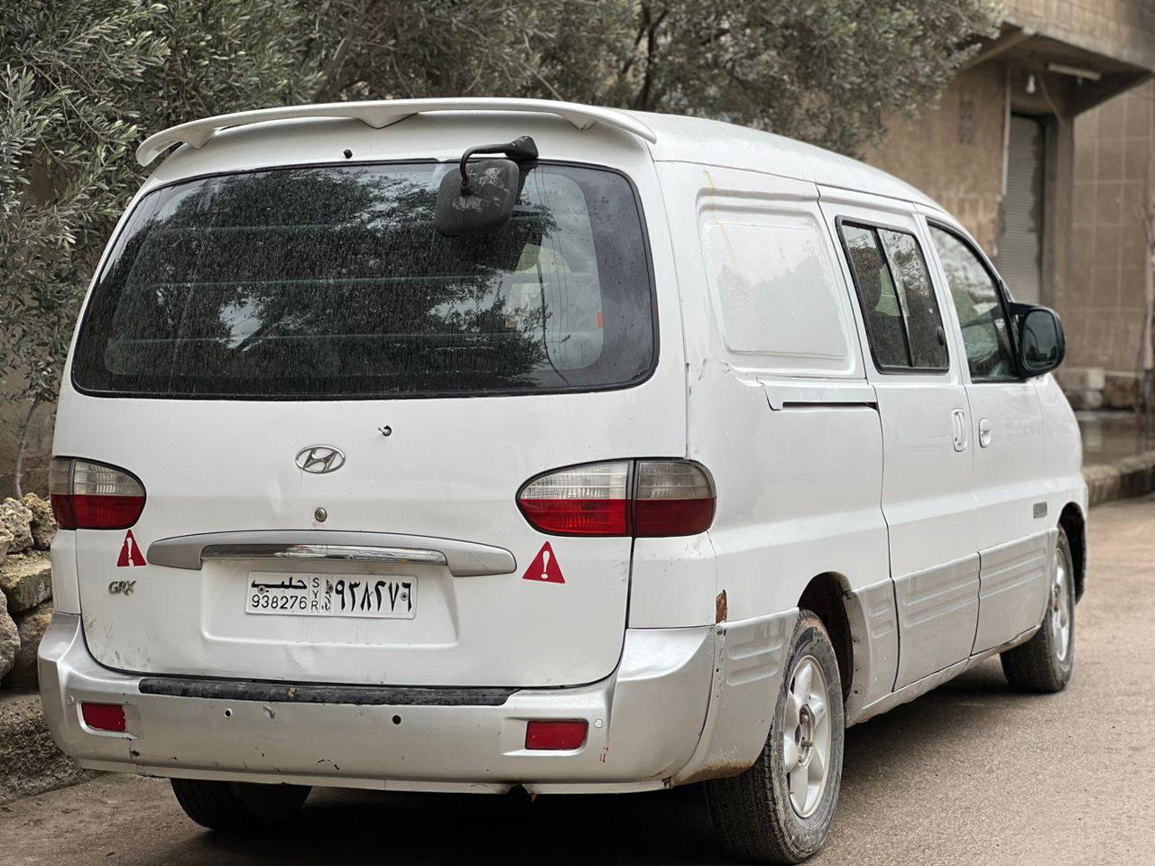 هيونداي ستاركس 1999 - صورة 3