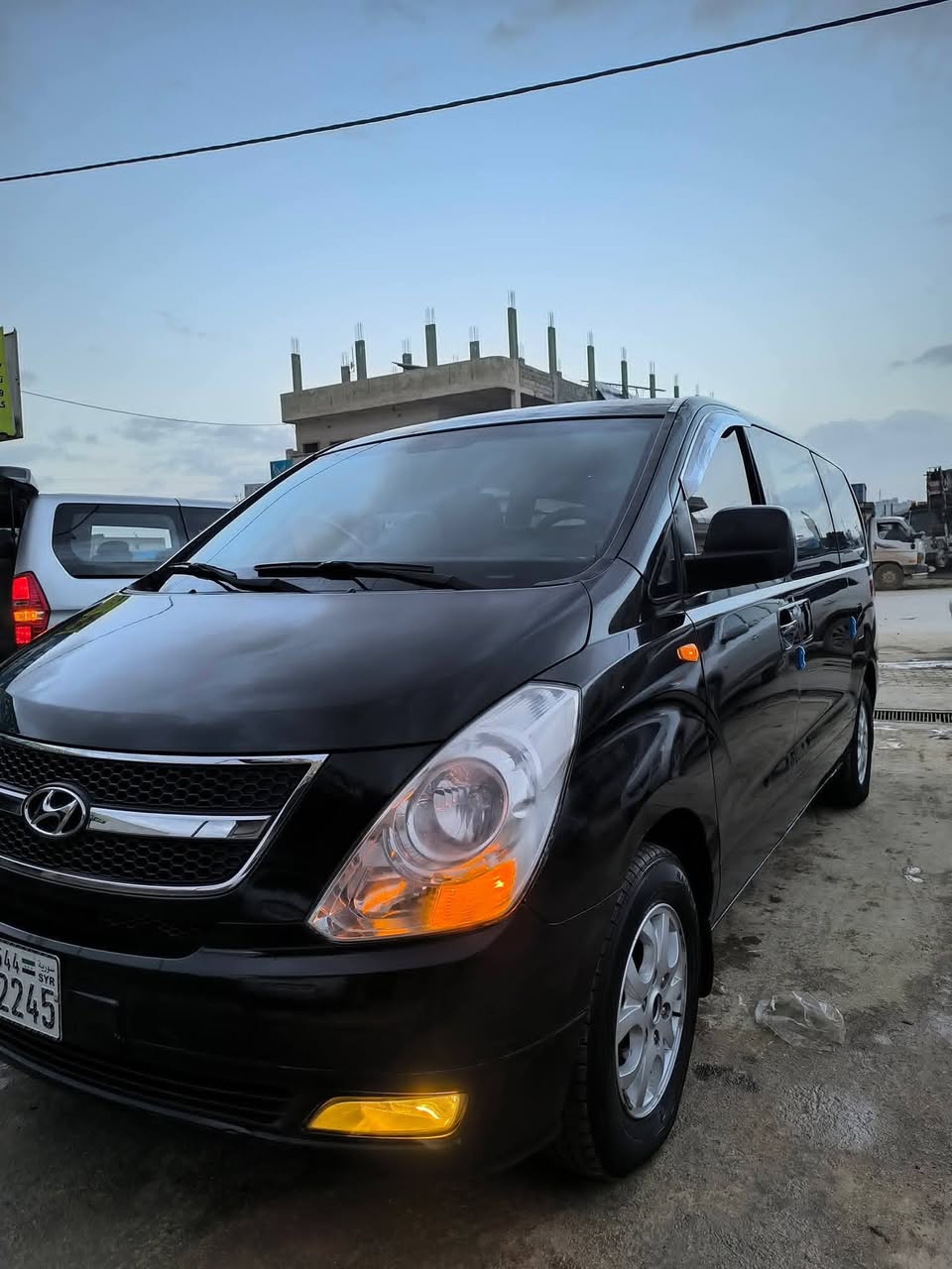 اتش ون H-1 2010 - صورة 2