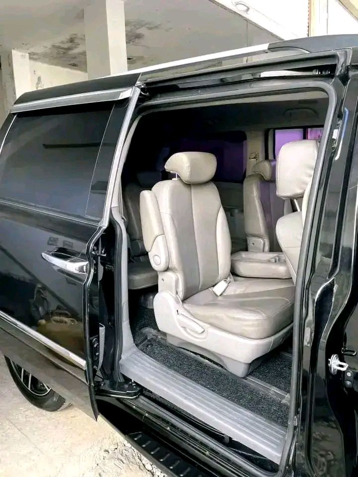 كيا كرنفال 2011 - صورة 4