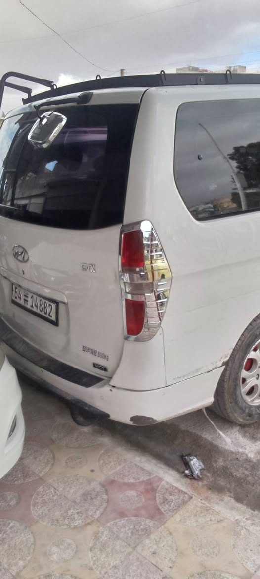 هيونداي H-1 2011 - صورة 1