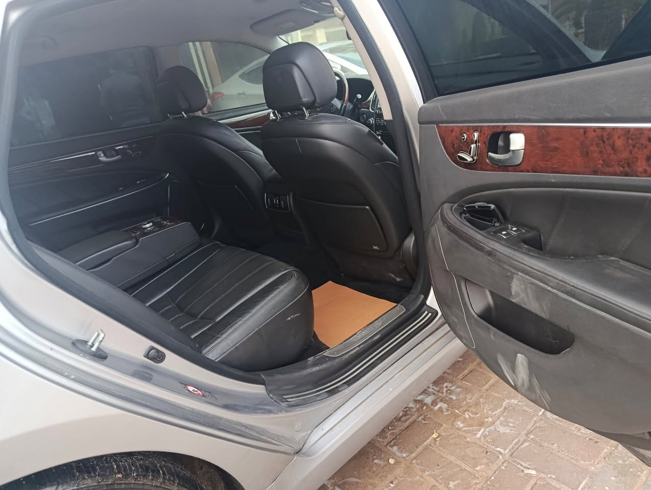 هيونداي سنتنيال 2012 - صورة 5