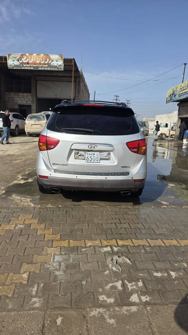 كيا سبورتاج 2011 - صورة 3