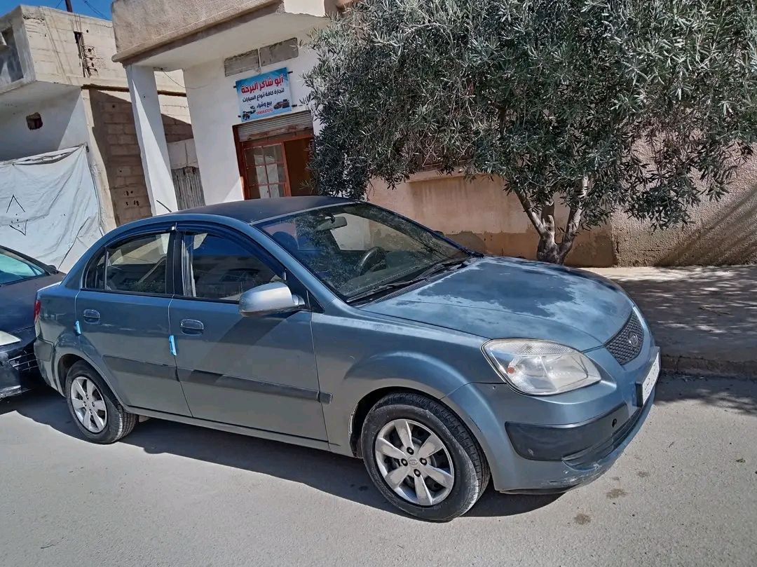 كيا ريو 2008 - صورة 1
