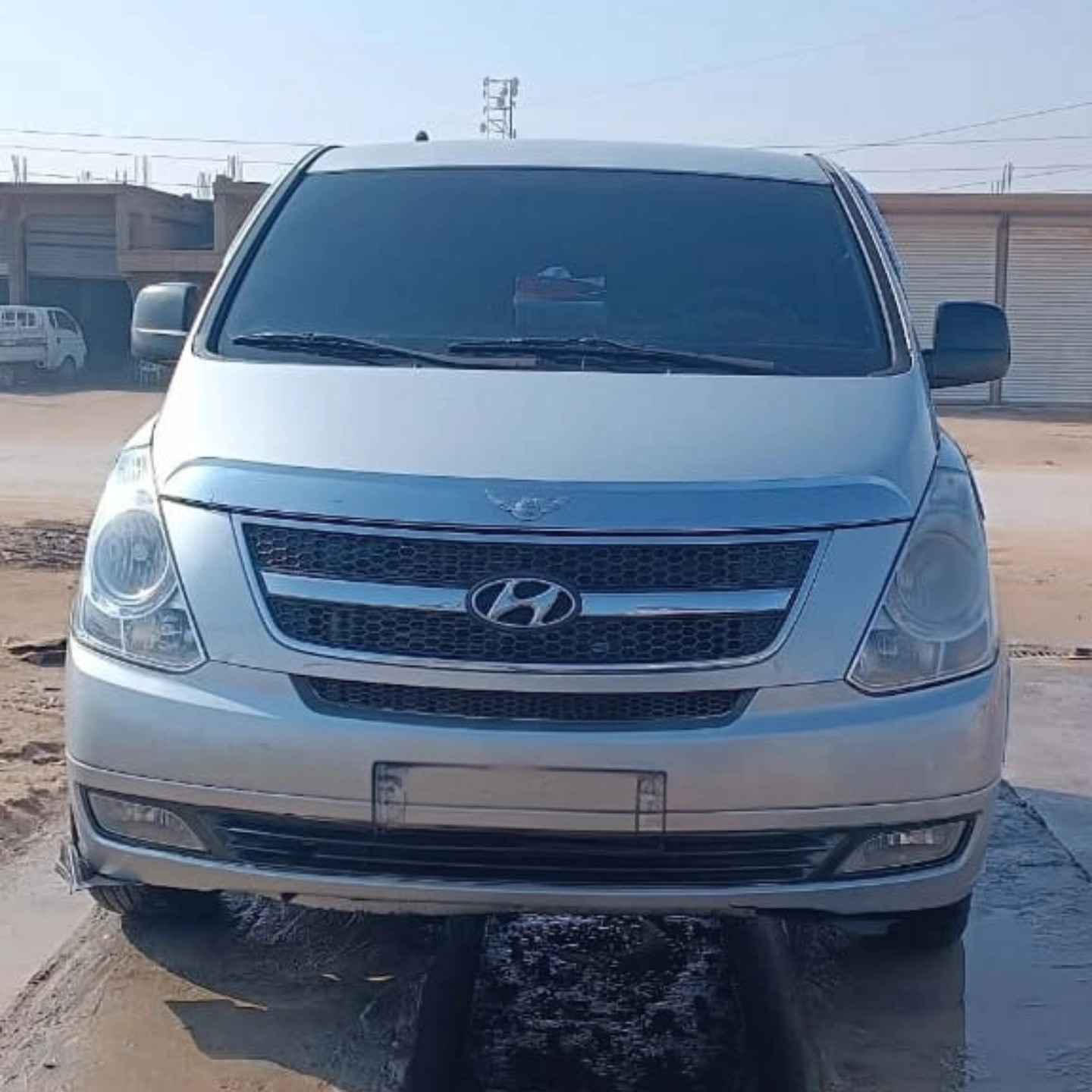 أتش ون H-1 2010 - صورة 1