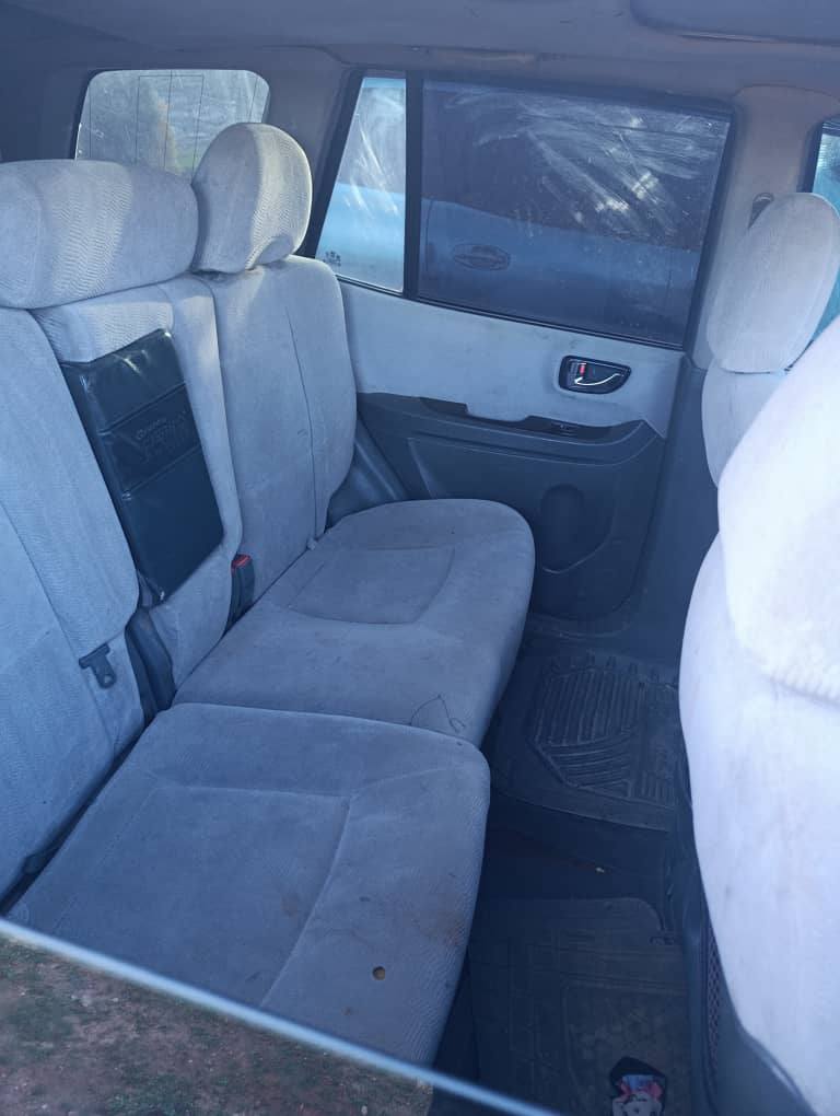 هيونداي سانتافي 2005 - صورة 4