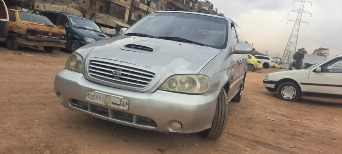 كيا كرنفال 2003 - صورة 2