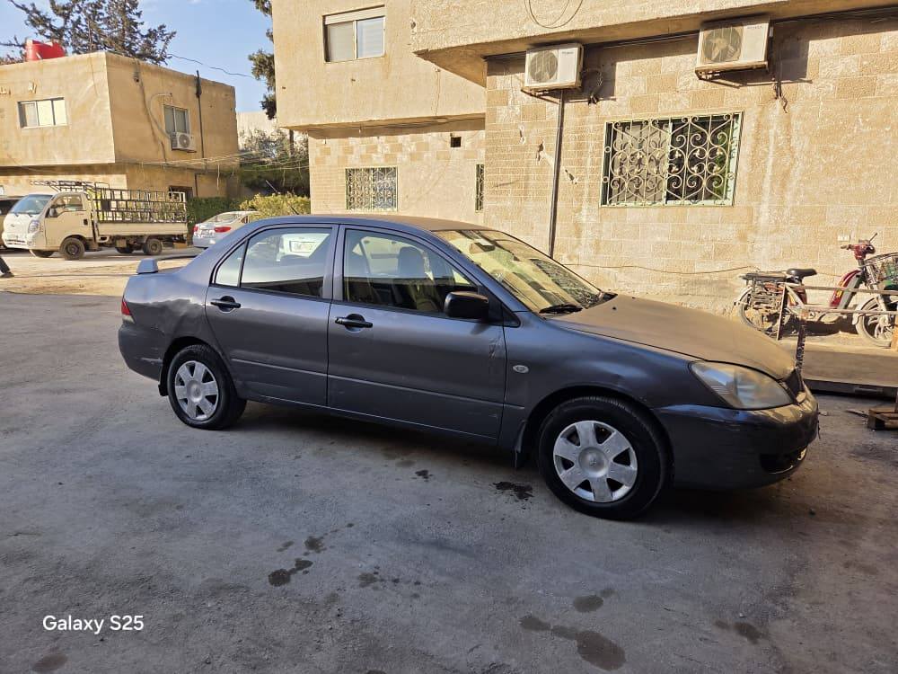 ميتسوبيشي لانسر 2007 - صورة 1