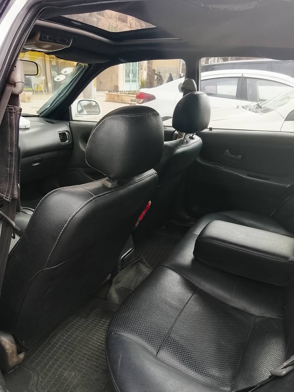 ميتسوبيشي لانسر 1993 - صورة 5