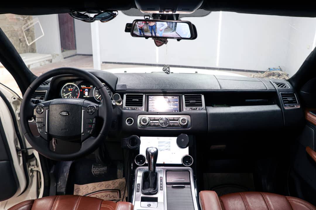 رانج روفر سبورت 2012 - صورة 5