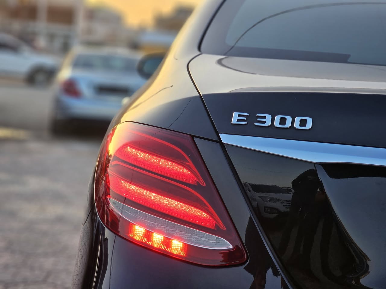 مرسيدس E300 2018 - صورة 3